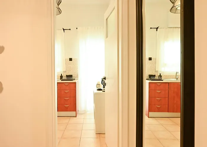 Apartment Center Aristotelous *